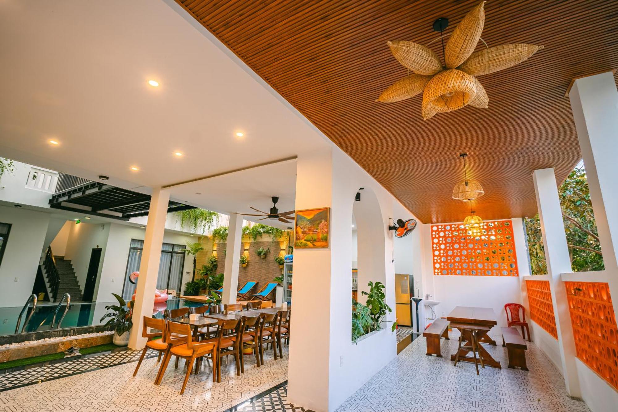 Beach Palm Villa Хойан Экстерьер фото